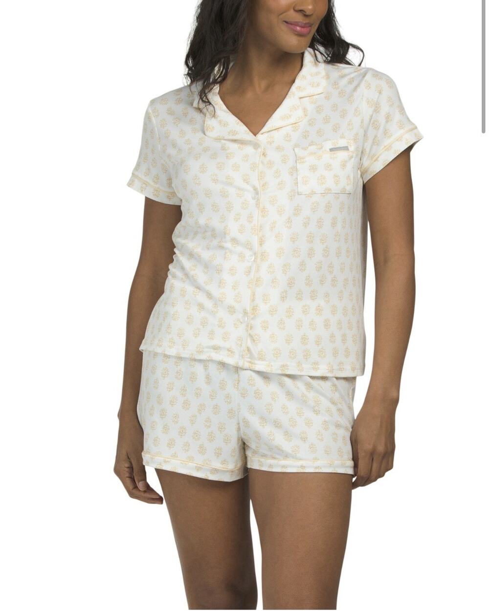 NWT Tahari 2 Piece Stamp Print Notch Collar Button Top and Pull On Shorts Soft L